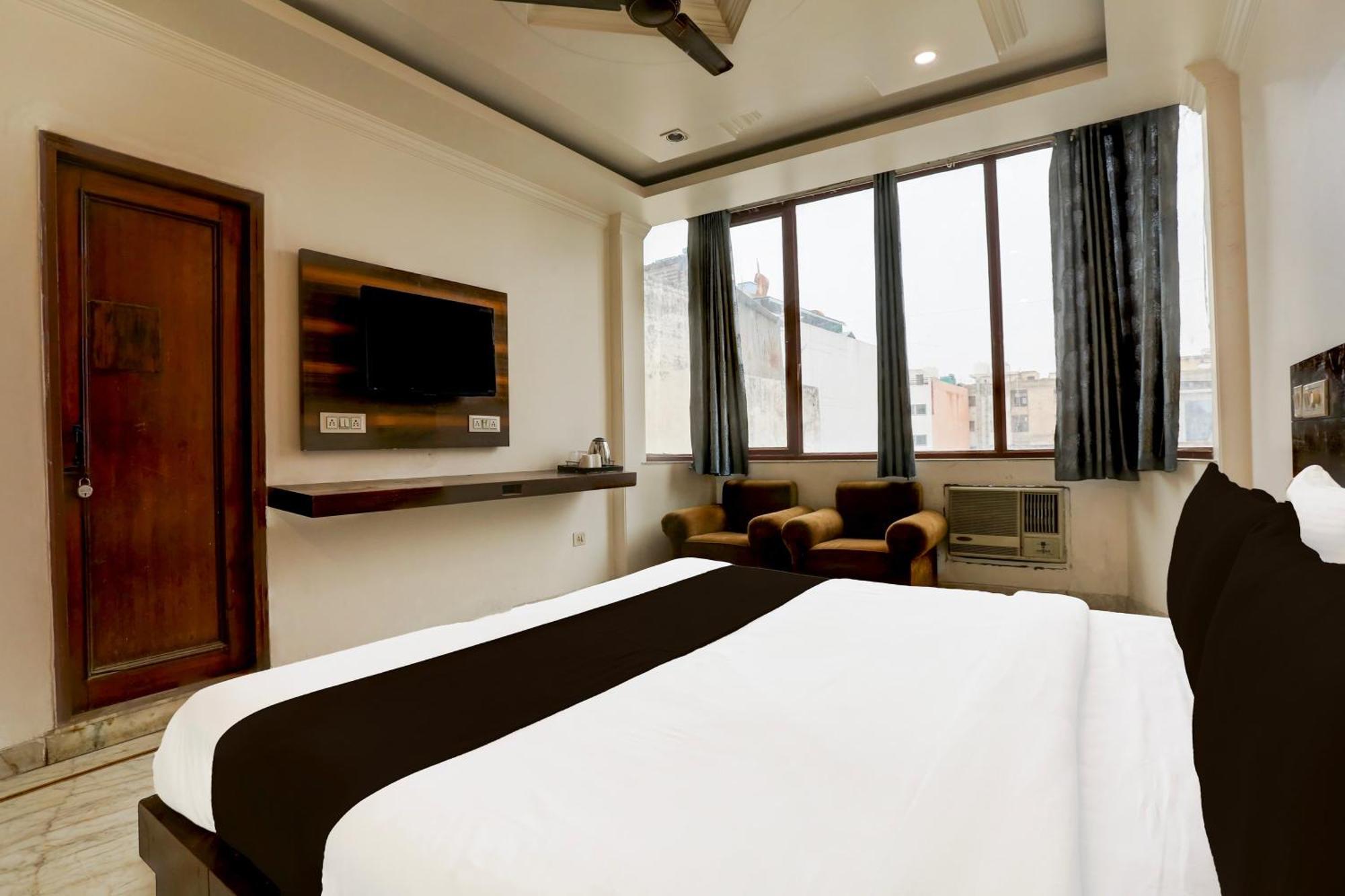 O The Grace Delhi 4*